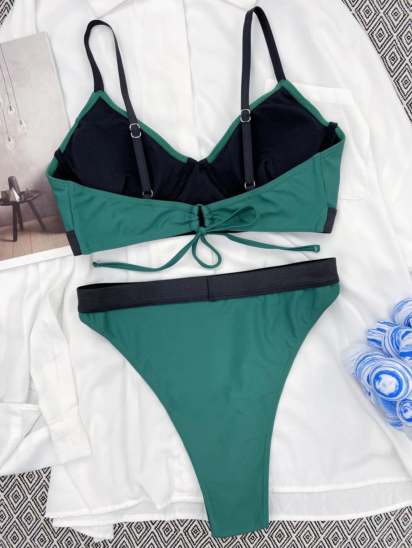 2024 Mid-Waist U-bra Underwired Solid Basic Swimsuits